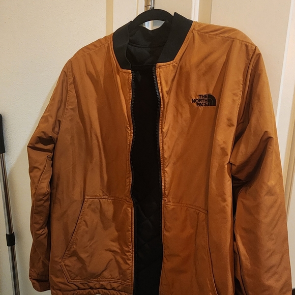 The North Face REVERSIBLE SKI JACKET - Picture 2 of 3